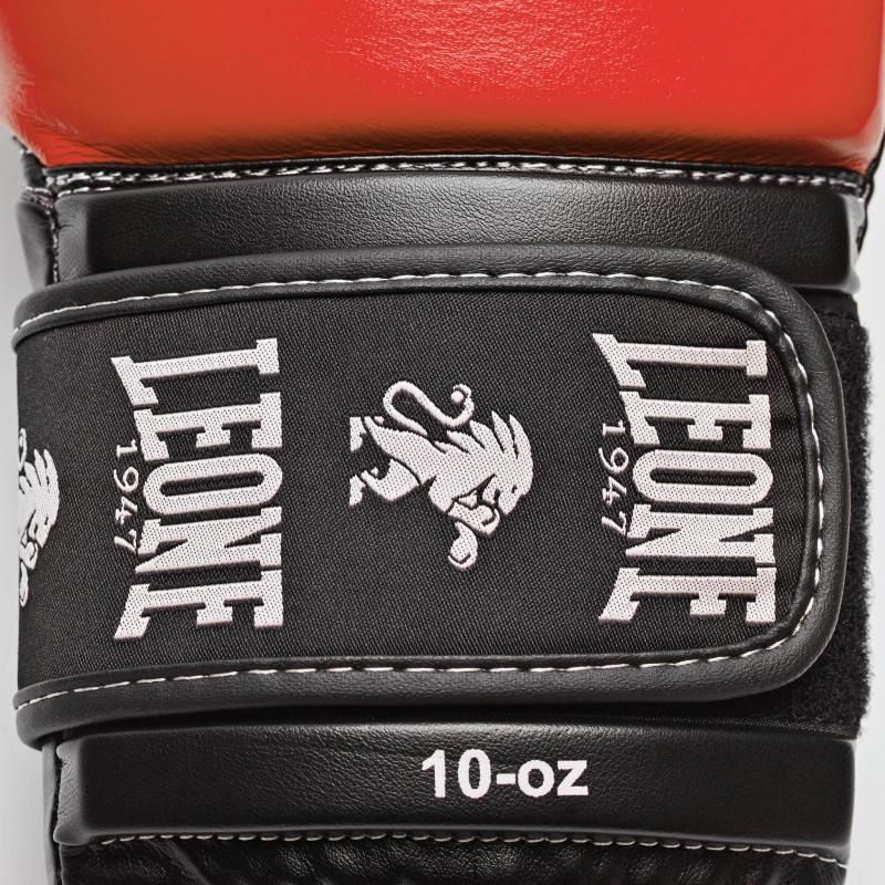Gants de boxe Ambassador rouge gn207 de Leone 1947 sur ring et tatami .com