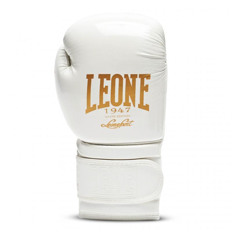 Gants de boxe black&white blanc gn059 de Leone 1947 sur ring et tatami .com
