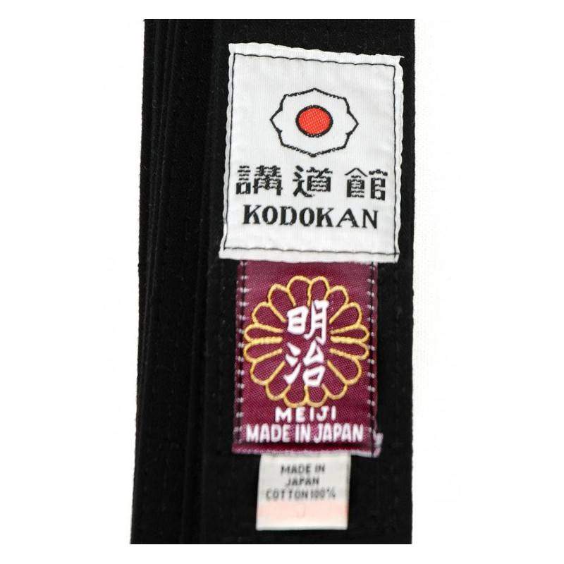logo meiji japan et kodokan sur ceinture noire chez ring et tatami